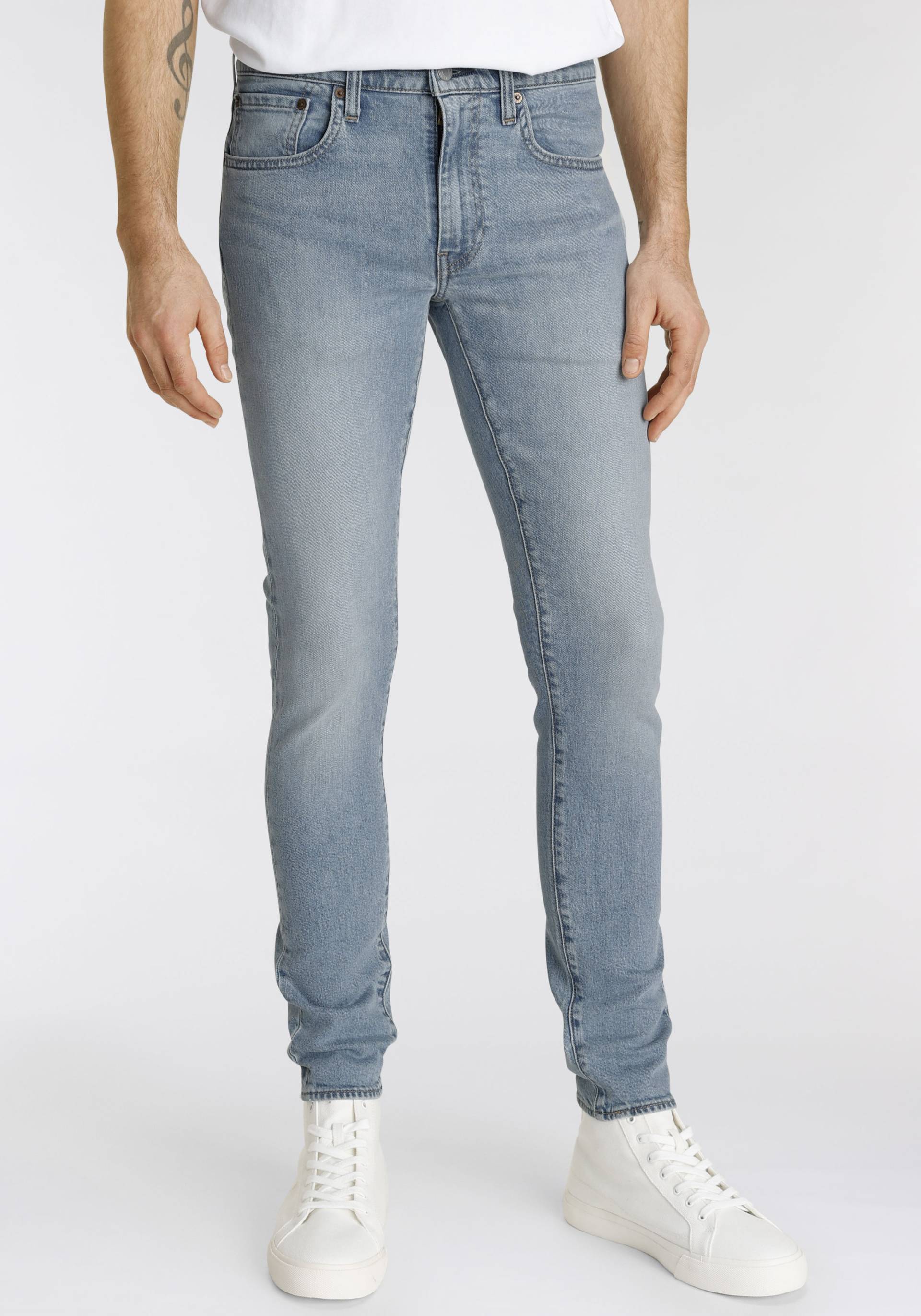 Levi's® Skinny-fit-Jeans »SKINNY TAPER«, mit Markenlabel von Levi's®