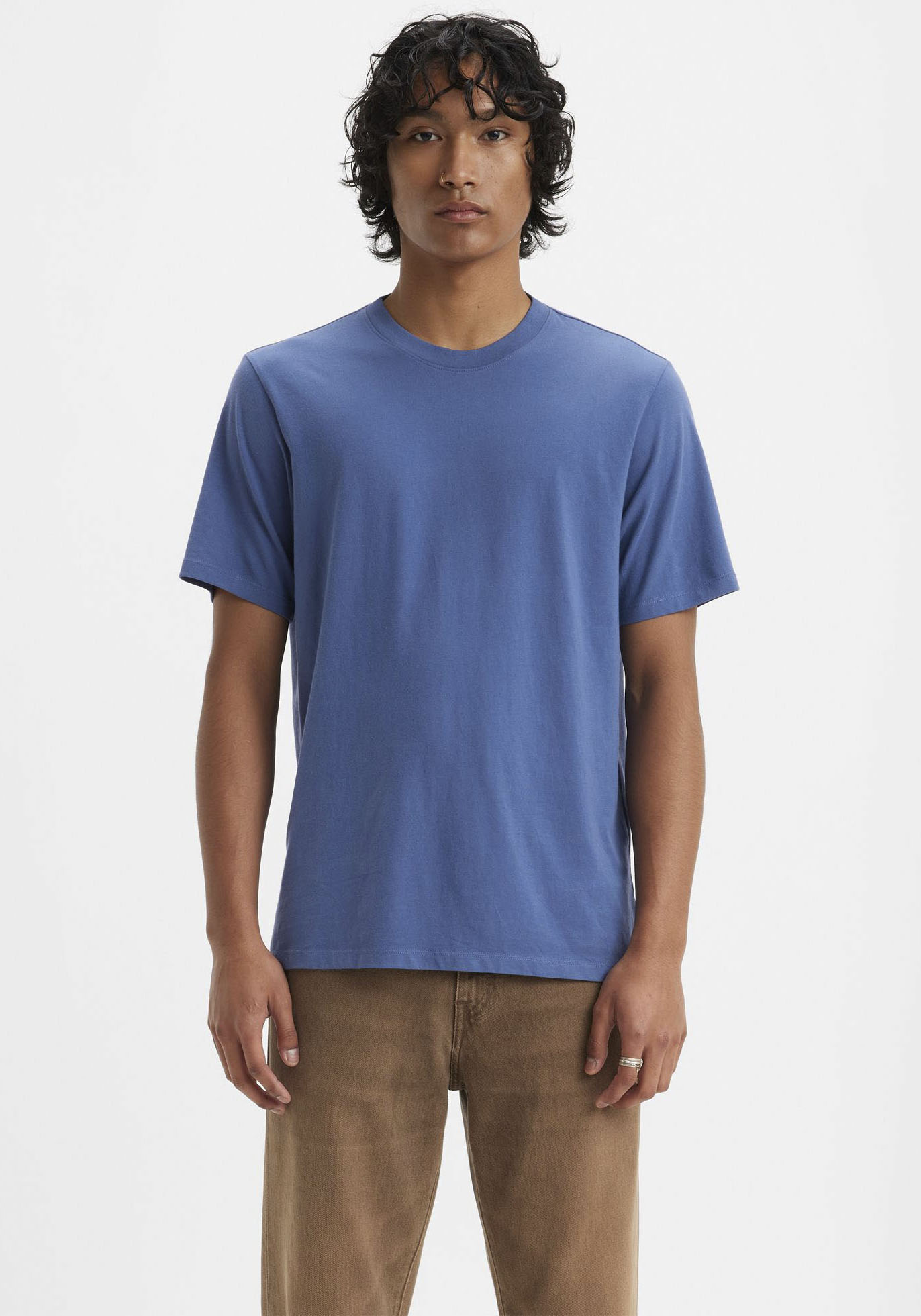 Levi's® T-Shirt »THE ESSENT«, mit Rundhalsausschnitt von Levi's®