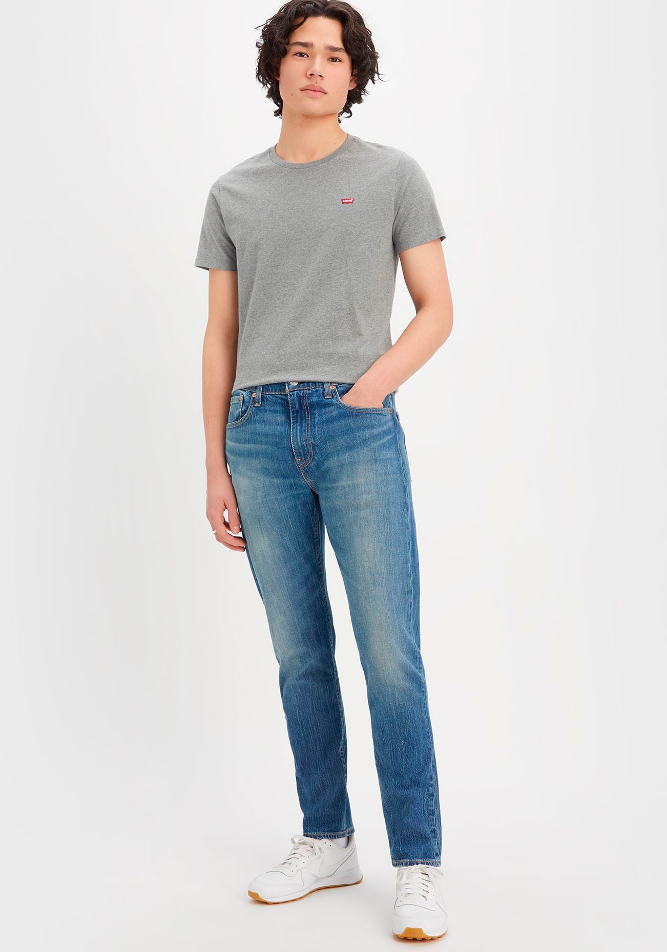 Levi's® Tapered-fit-Jeans »502 TAPER«, in elegantem, modernem Stil von Levi's®