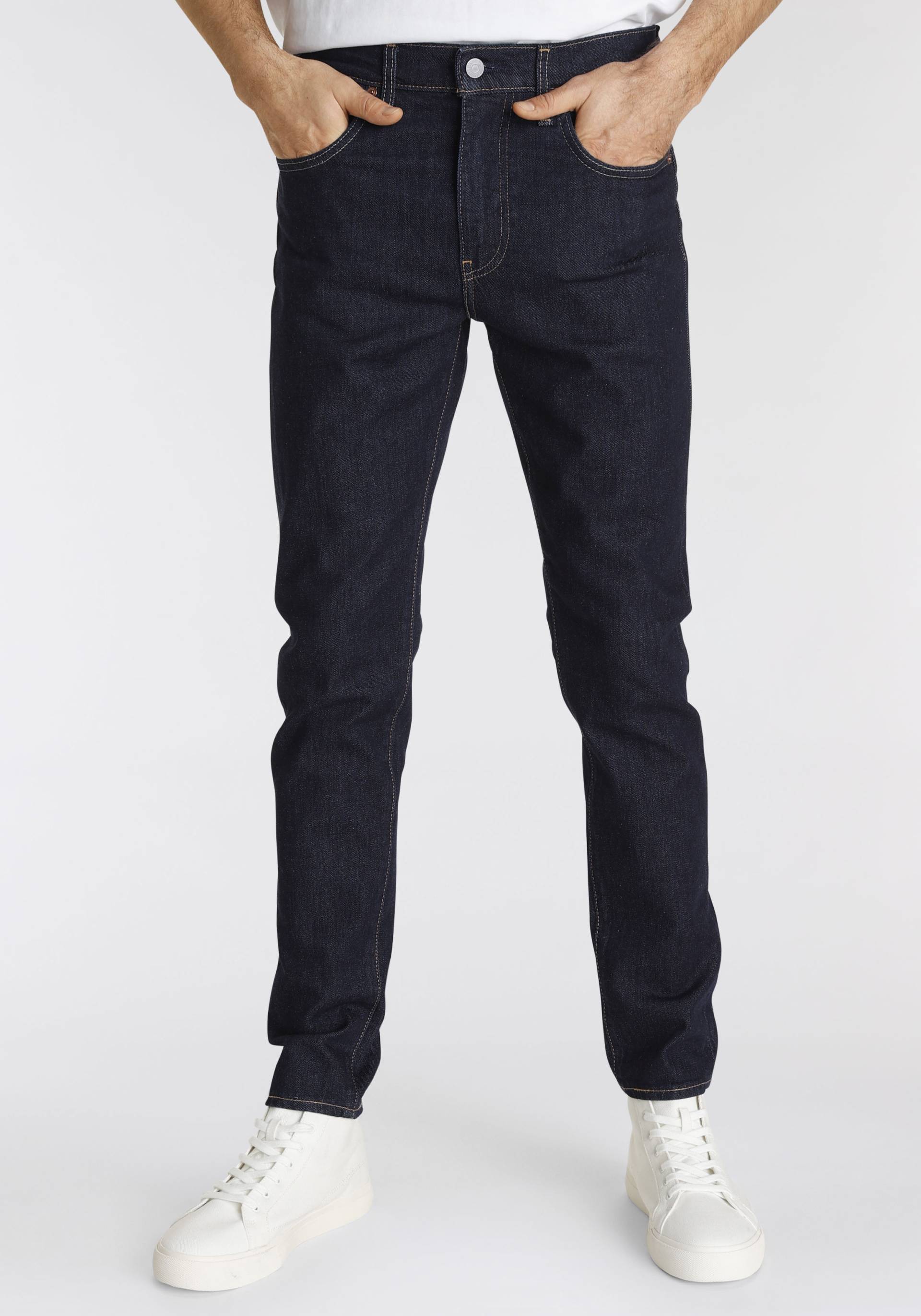 Levi's® Tapered-fit-Jeans »512 Slim Taper Fit«, mit Markenlabel von Levi's®