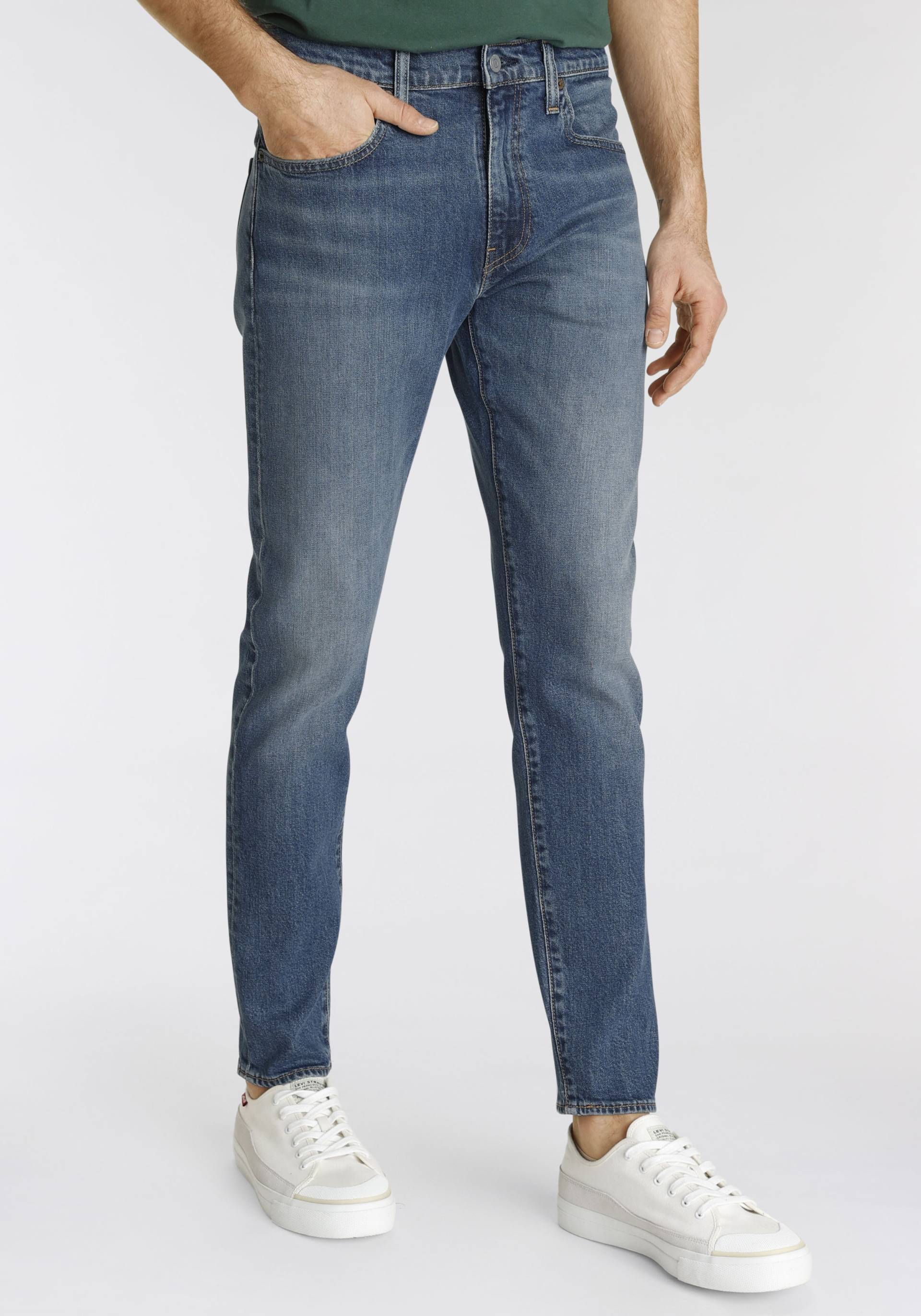 Levi's® Tapered-fit-Jeans »512 Slim Taper Fit«, mit Markenlabel von Levi's®