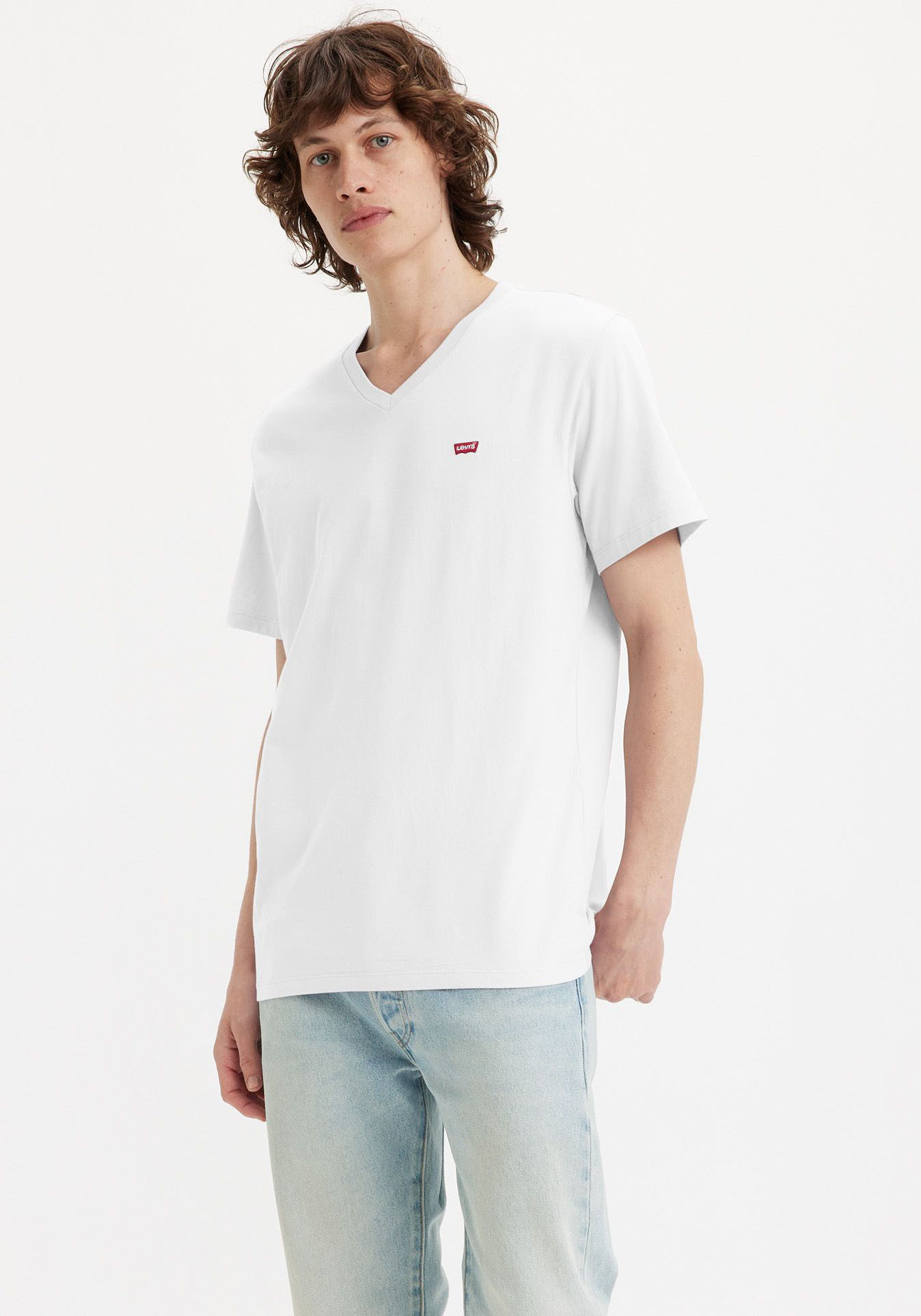 Levi's® V-Shirt »LE ORIGINAL HM VNECK«, mit Logostickerei von Levi's®