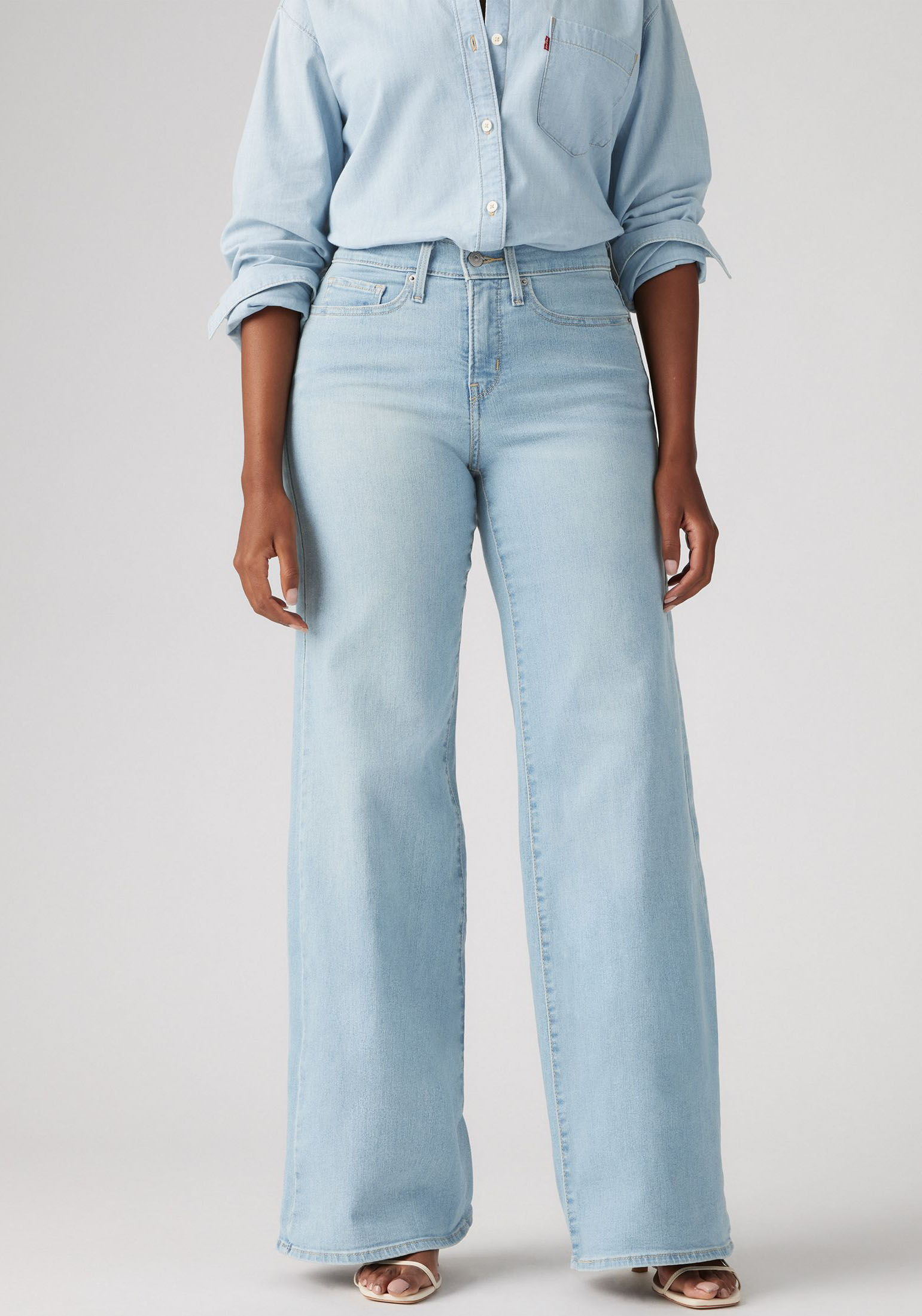 Levi's® Weite Jeans »Jeans 318 SHAPING«, im Five-Pocket Style von Levi's®