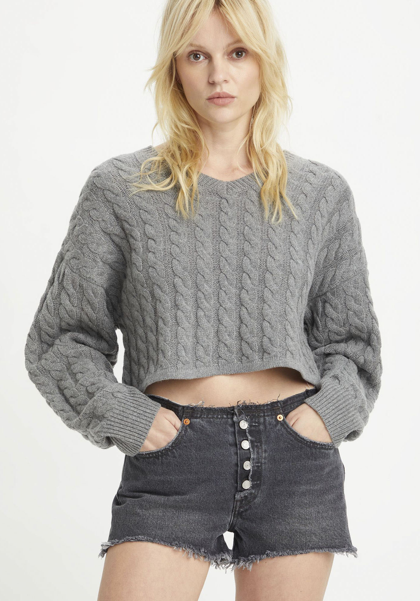 Levi's® Wollpullover »RAE CROPPED SWEATER«, mit Zopfmuster - super kurz geschnitten von Levi's®