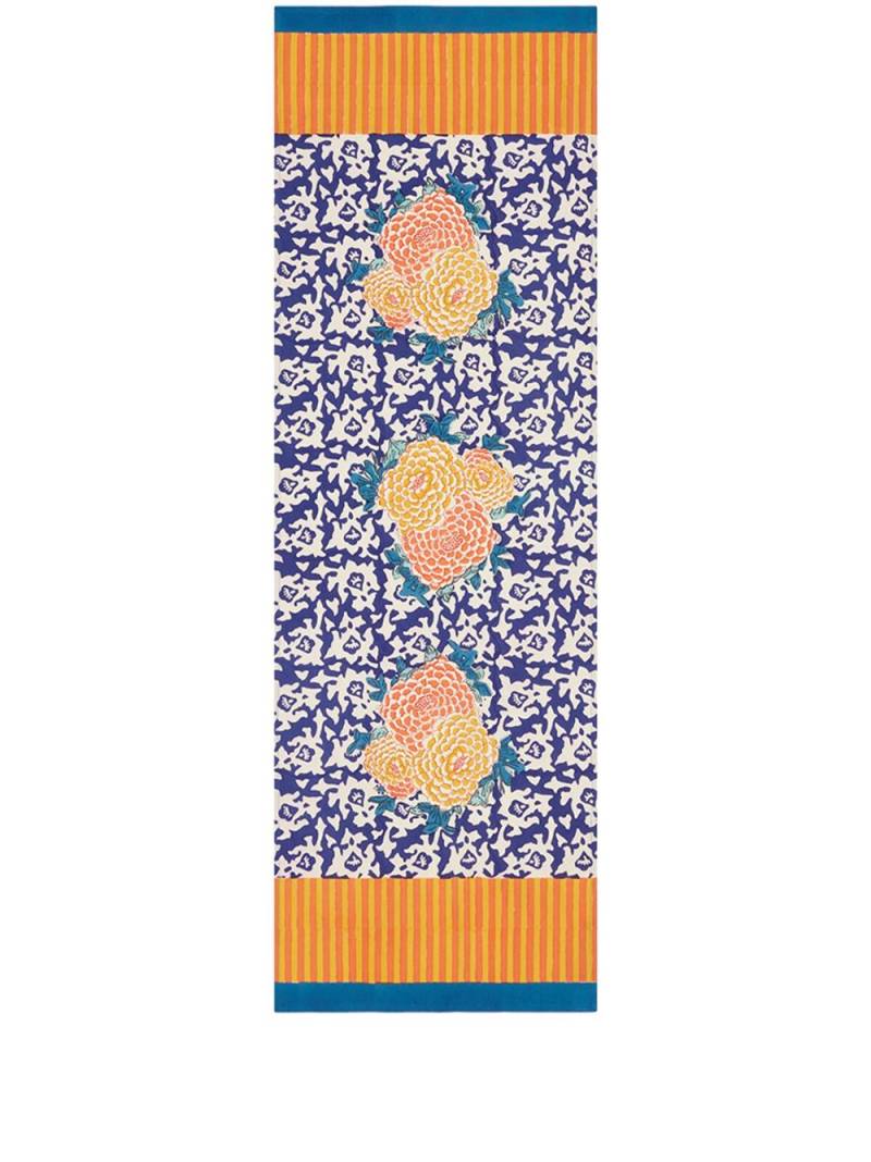 Lisa Corti Arabesque Corolla tablecloth (150cm x 50cm) - Blue von Lisa Corti