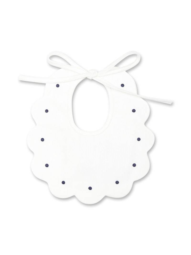 Little Bear scallop bib - White von Little Bear