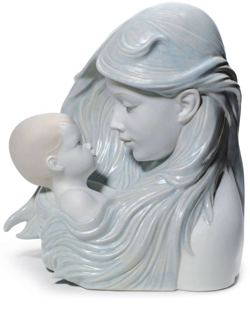 Lladró Sweet Caress Mother porcelain figurine (25cm) - Blue von Lladró