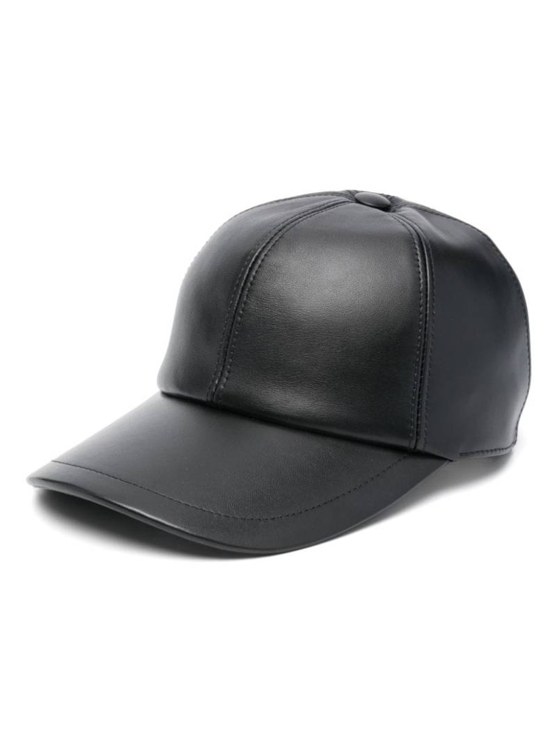 Lorena Antoniazzi leather cap - Black von Lorena Antoniazzi