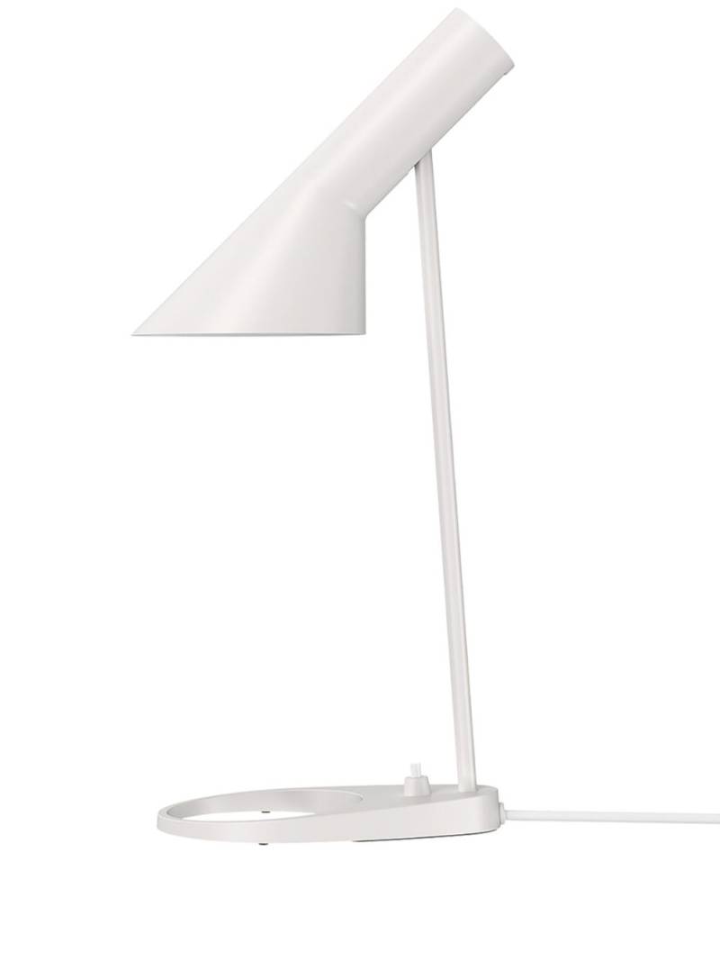 Louis Poulsen AJ Mini steel table lamp - White von Louis Poulsen