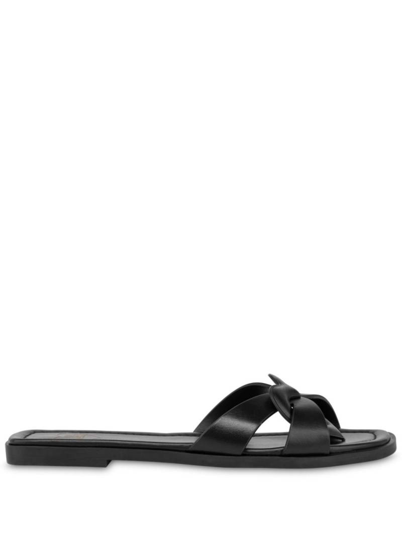 Love Moschino leather slides - Black von Love Moschino