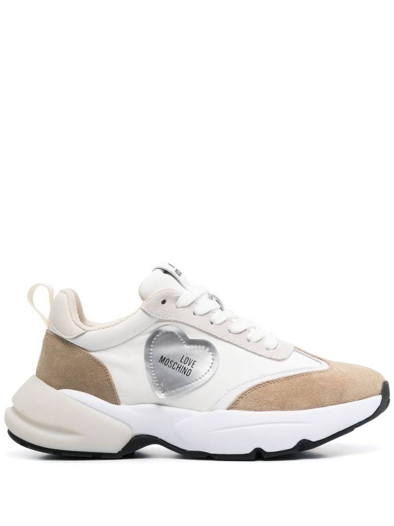 Love Moschino logo-patch panelled sneakers - White von Love Moschino