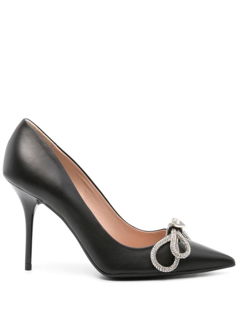 Love Moschino logo-plaque bow 100mm pumps - Black von Love Moschino