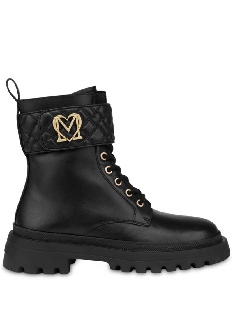 Love Moschino logo-plaque leather ankle boots - Black von Love Moschino