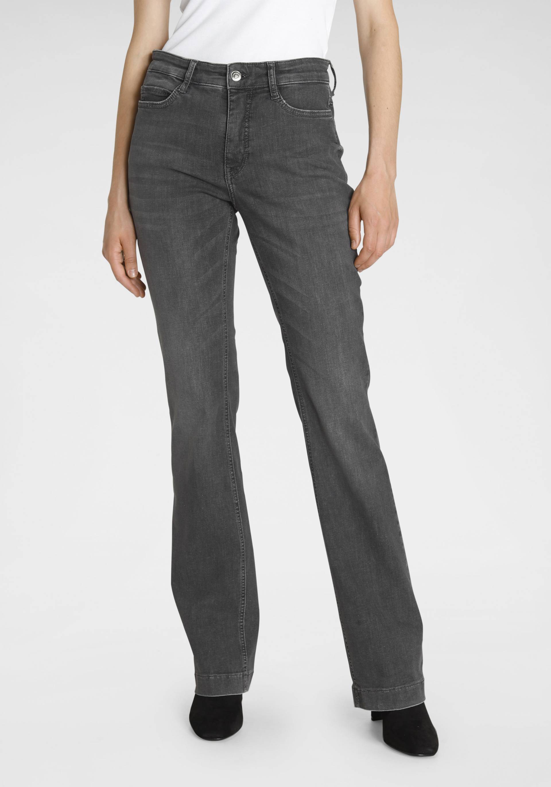 MAC Bootcut-Jeans »Boot«, Brandaktuelle Bootcut-Form MAC Bootcut-Jeans »Boot«, Brandaktuelle Bootcut-Form von MAC