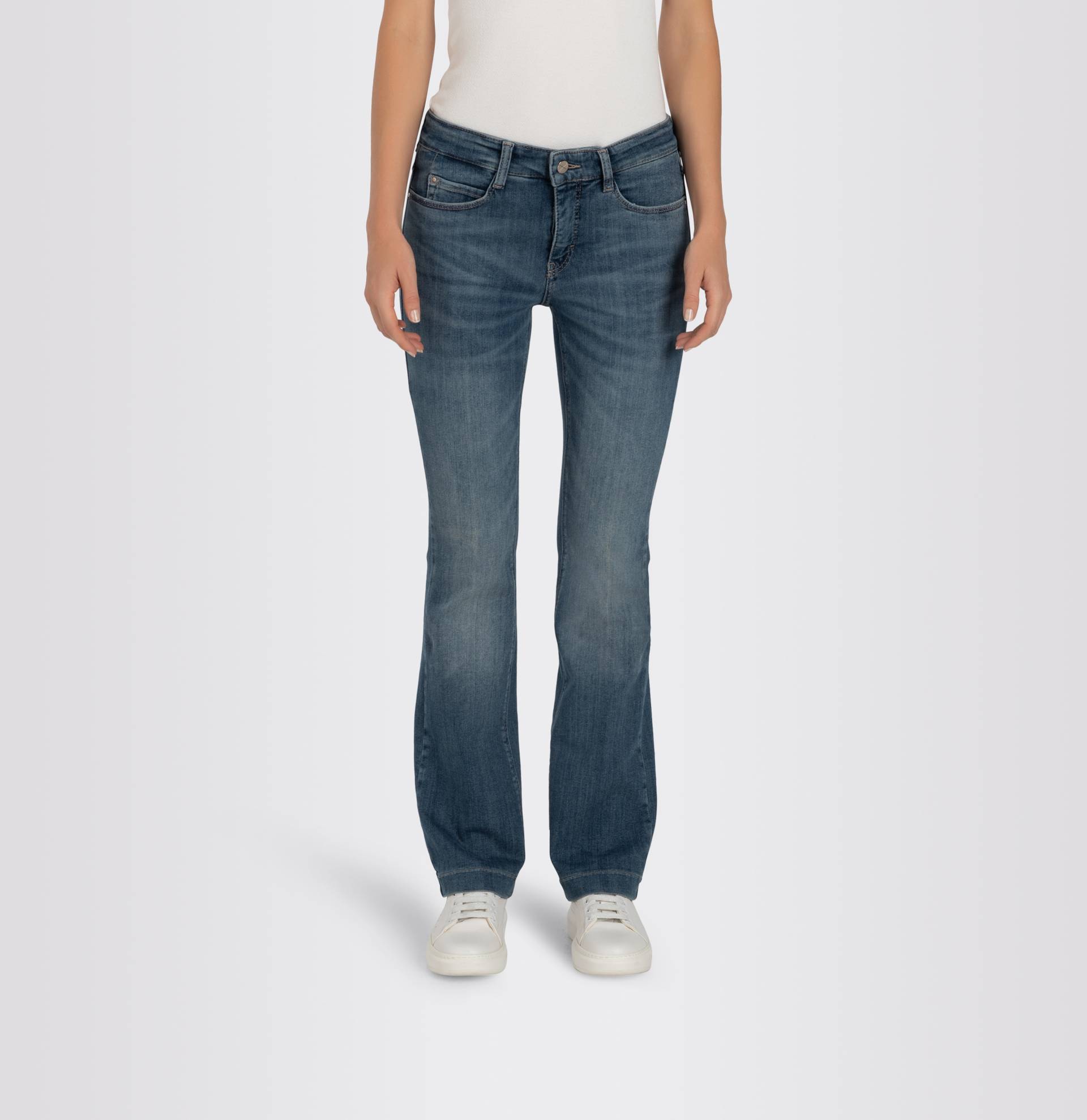 MAC Bootcut-Jeans »Dream-Boot«, Gerade geschnitten mit leicht ausgestelltem Bein MAC Bootcut-Jeans »Dream-Boot«, Gerade geschnitten mit leicht ausgestelltem Bein von MAC