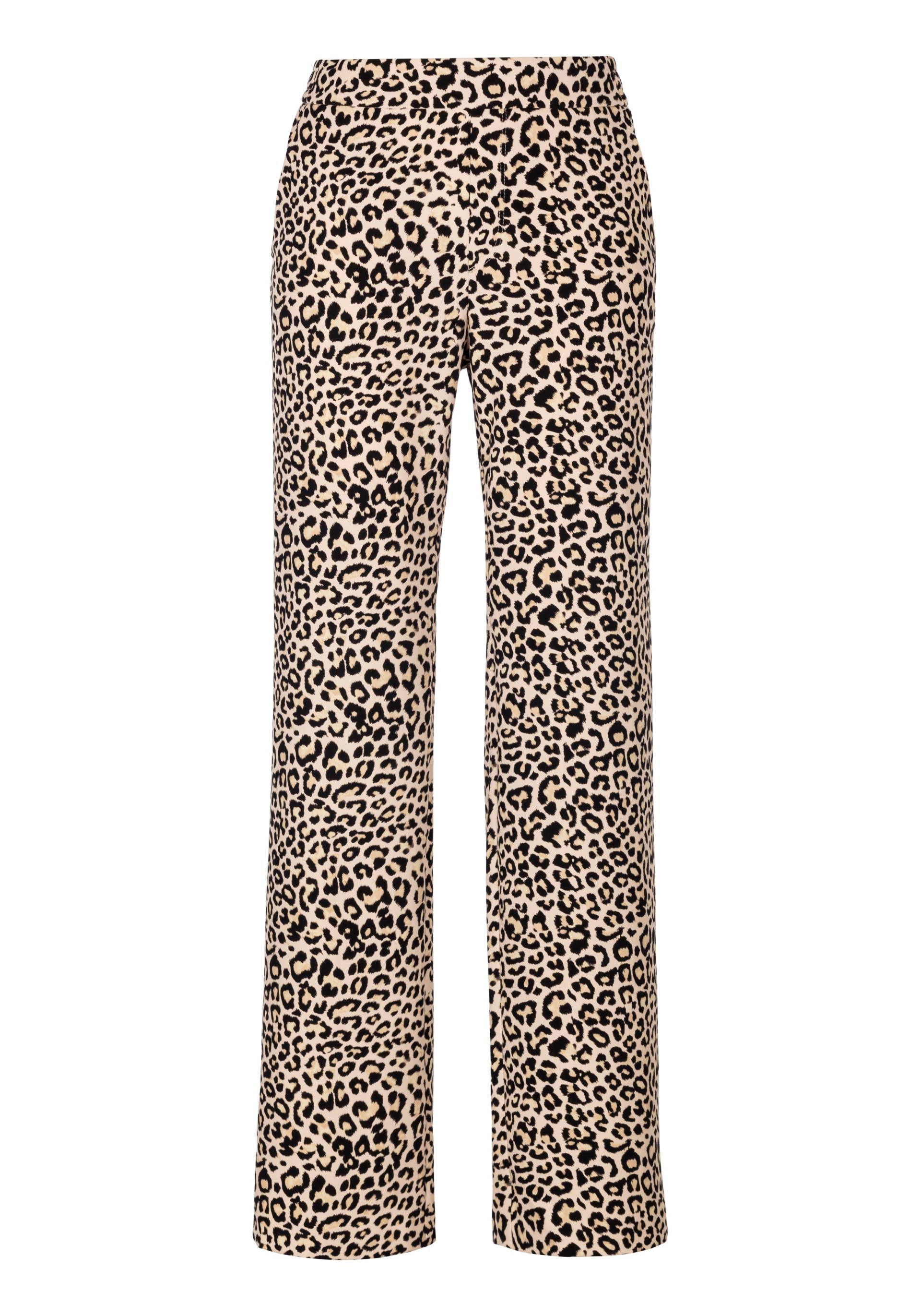 MAC Bootcuthose »CHIARA«, Bootcut-Form in figurbetonter Form MAC Bootcuthose »CHIARA«, Bootcut-Form in figurbetonter Form von MAC