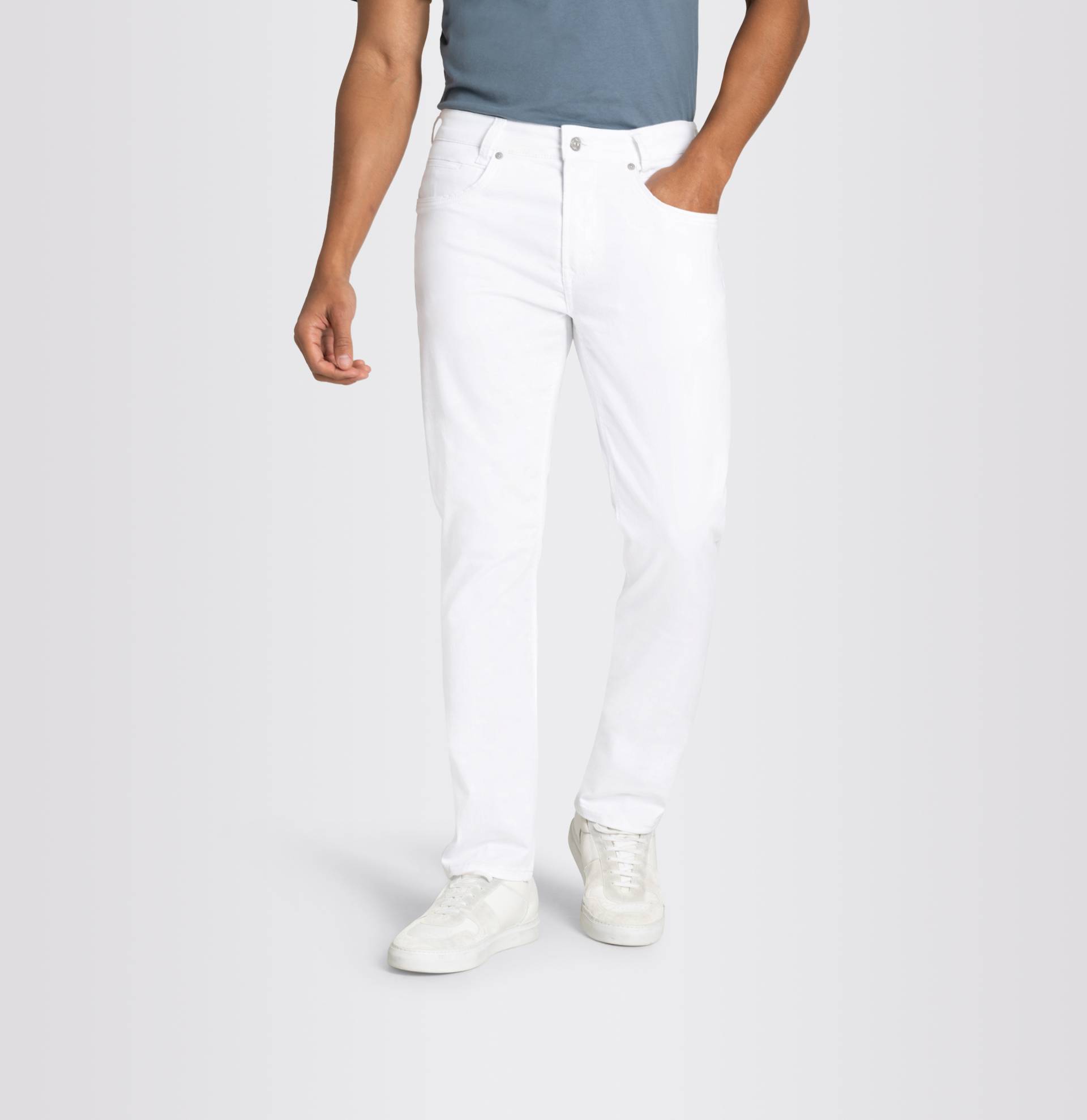MAC Slim-fit-Jeans »Arne-Pipe light«, schmaler figurbetonender Schnitt MAC Slim-fit-Jeans »Arne-Pipe light«, schmaler figurbetonender Schnitt von MAC