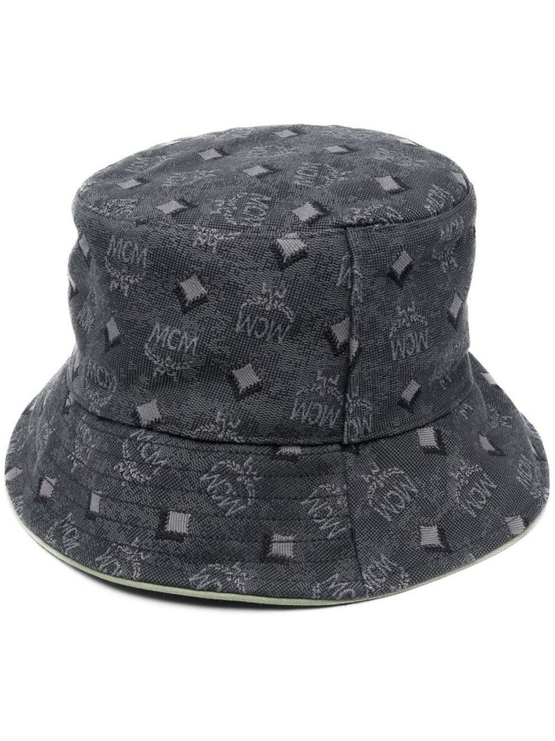 MCM logo-print bucket hat - Grey von MCM