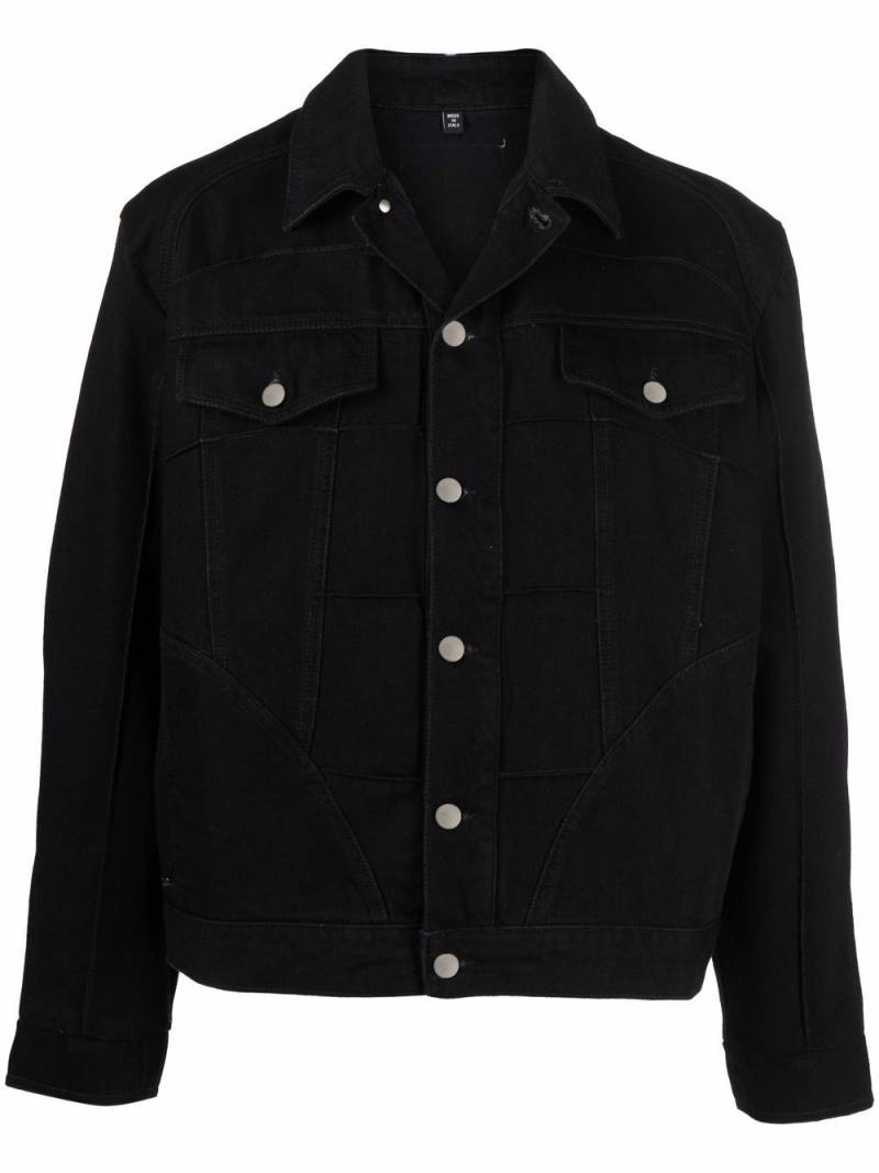 MCQ chest-pocket denim jacket - Black von MCQ