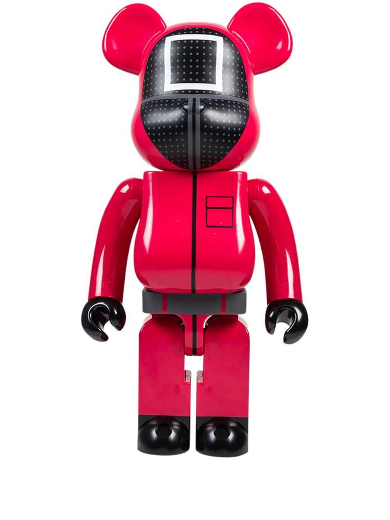 MEDICOM TOY x Squid Game Guard BE@RBRICK figure - Red von MEDICOM TOY