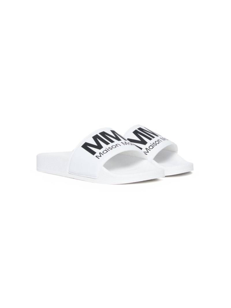 MM6 Maison Margiela Kids logo-print pool slides - White von MM6 Maison Margiela Kids