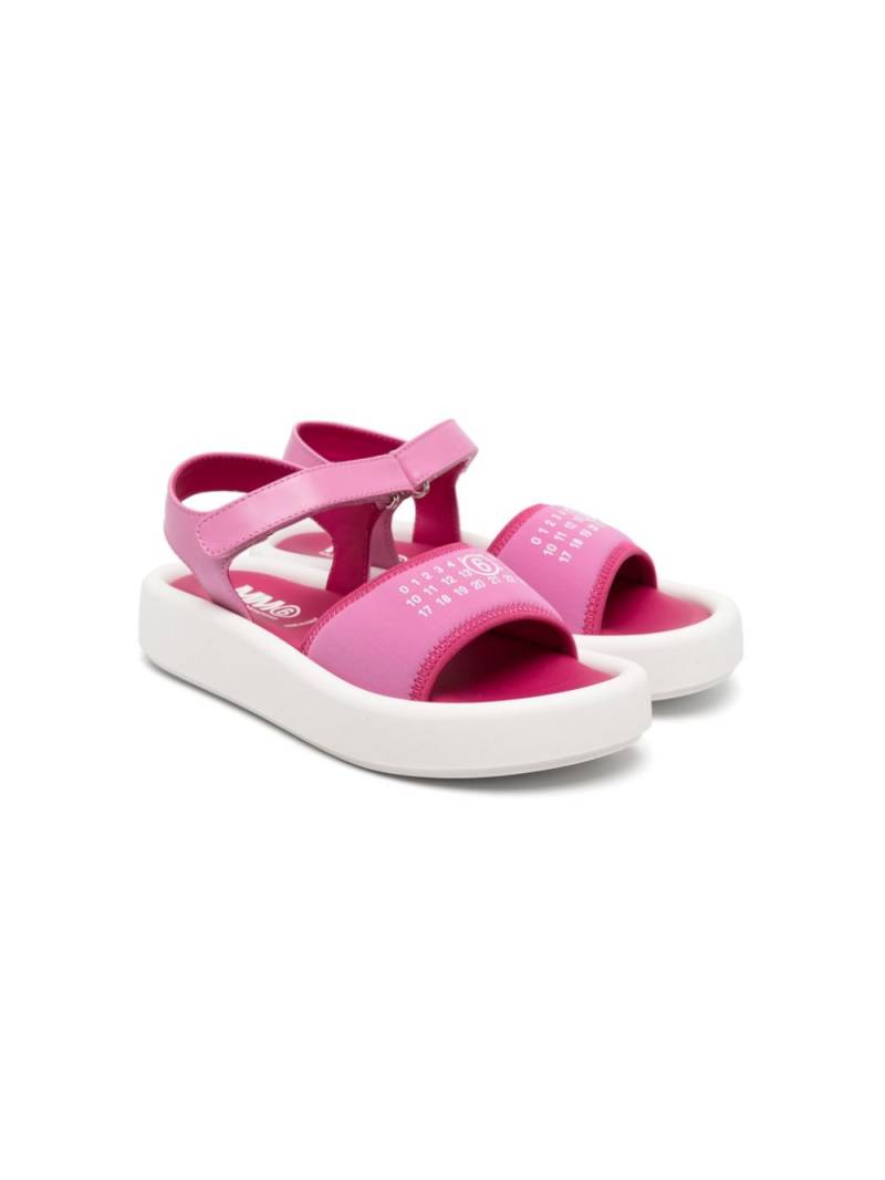 MM6 Maison Margiela Kids numbers-print touch-strap sandals - Pink von MM6 Maison Margiela Kids