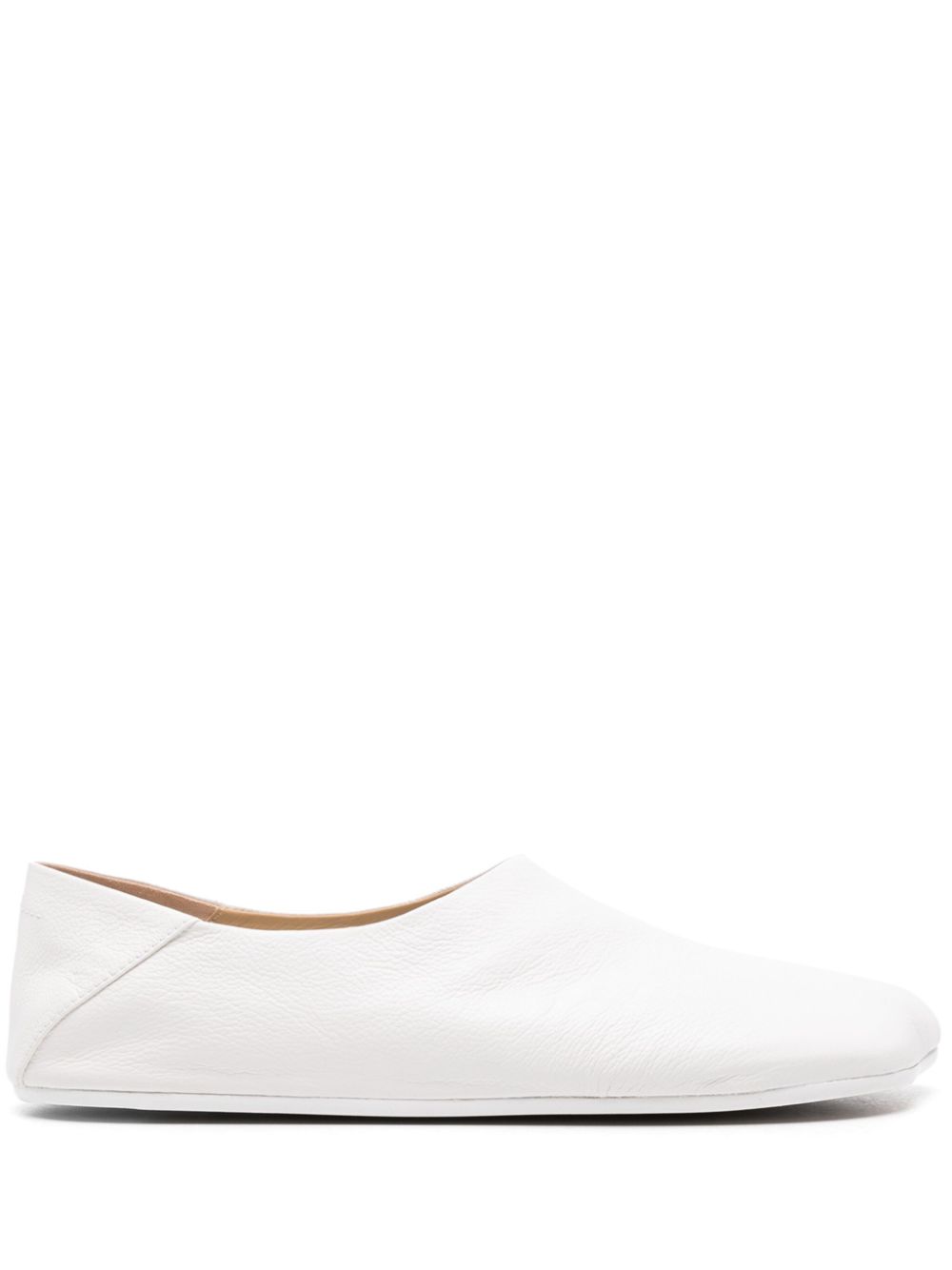 MM6 Maison Margiela asymmetric-toe leather loafers - White von MM6 Maison Margiela