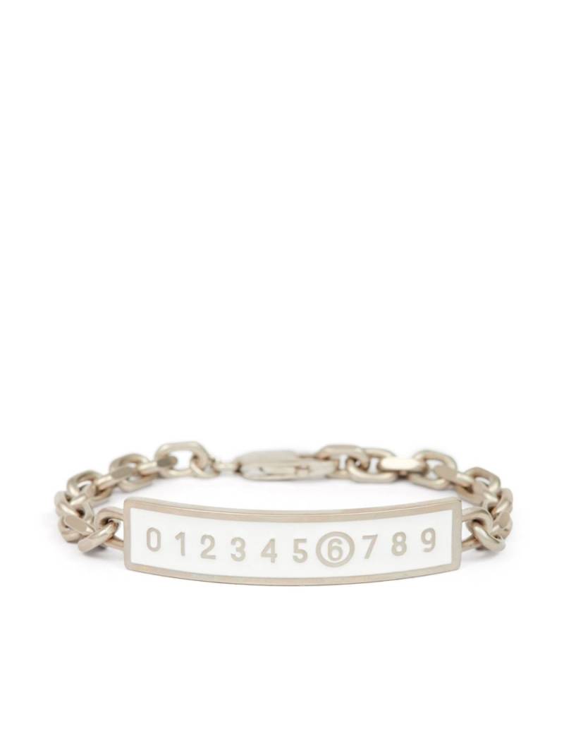 MM6 Maison Margiela enamel-logo bracelet - Silver von MM6 Maison Margiela