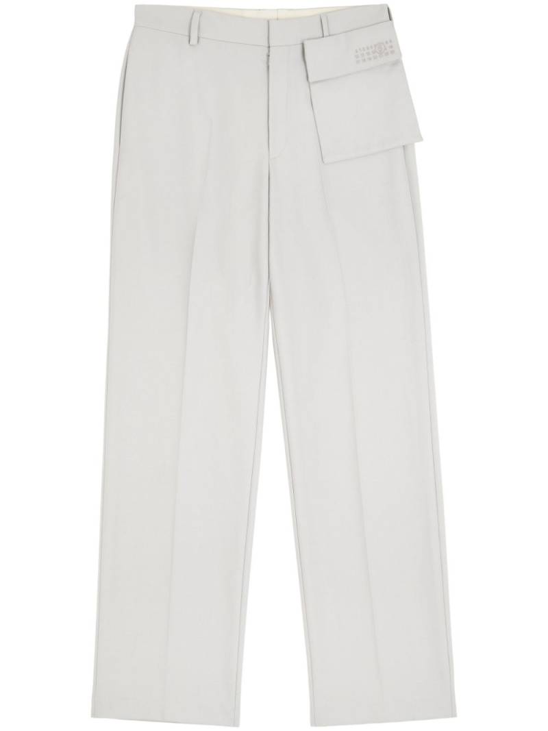 MM6 Maison Margiela logo-embroidered straight-leg tailored trousers - Neutrals von MM6 Maison Margiela