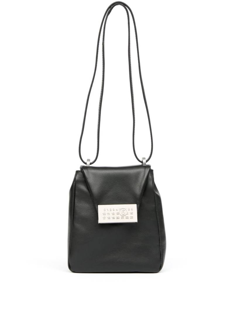 MM6 Maison Margiela small Numeric leather shoulder bag - Black von MM6 Maison Margiela