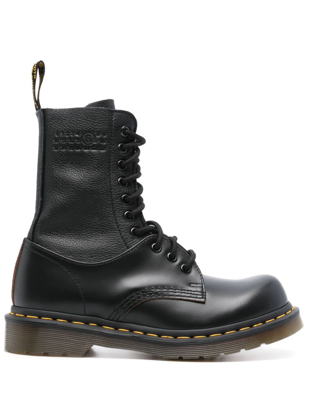 MM6 Maison Margiela x Dr Martens leather boots - Black von MM6 Maison Margiela