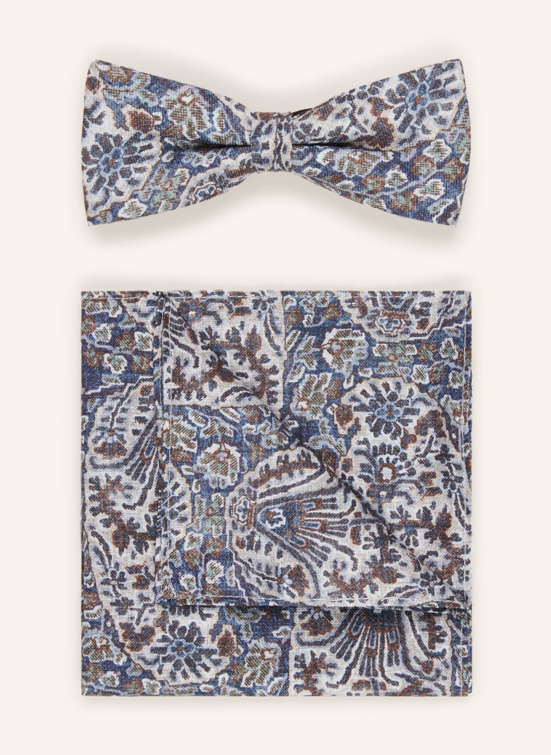 Monti Set: Fliege Und Einstecktuch blau Monti Set: Fliege Und Einstecktuch blau von MONTI