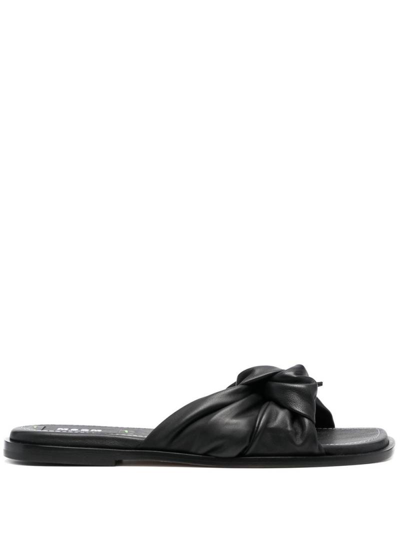 MSGM knot-strap leather sandals - Black von MSGM