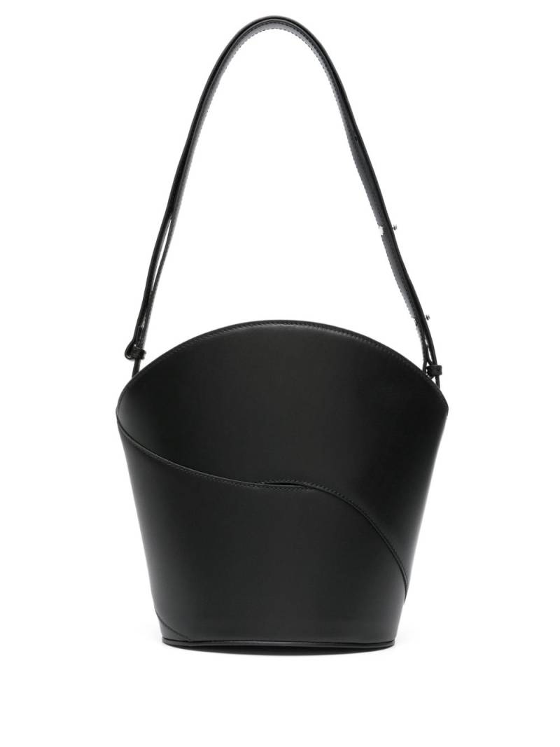 Maeden Oru leather crossbody bag - Black von Maeden