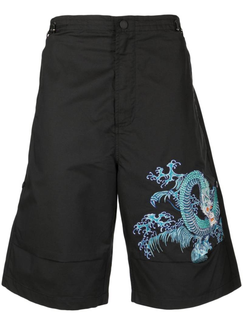 Maharishi graphic-print bermuda shorts - Black von Maharishi