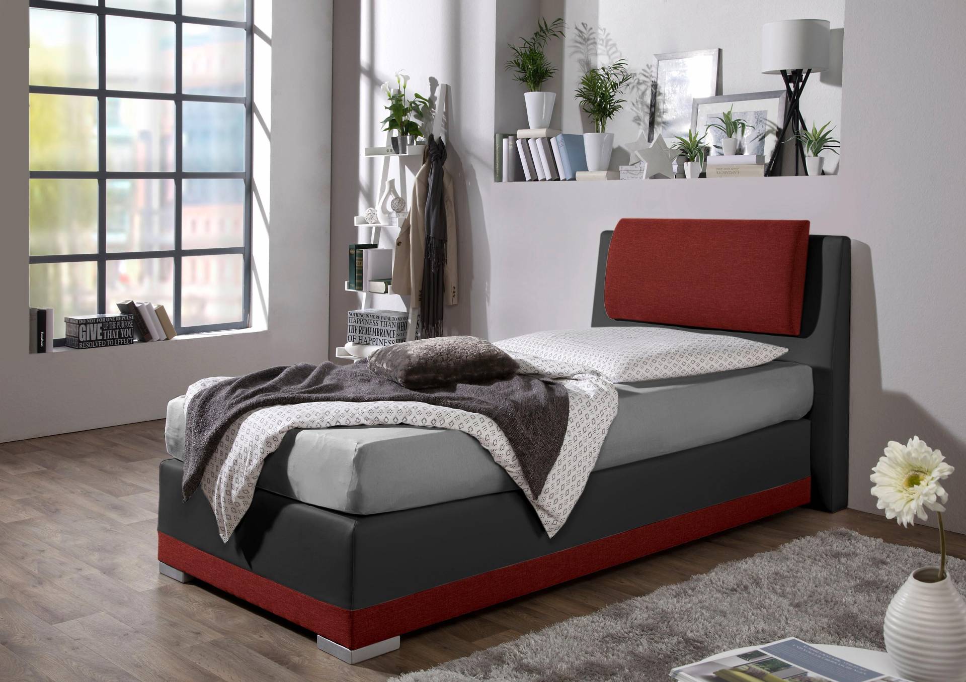 Maintal Boxspringbett, verstellbare Kopfstütze Maintal Boxspringbett, verstellbare Kopfstütze von Maintal