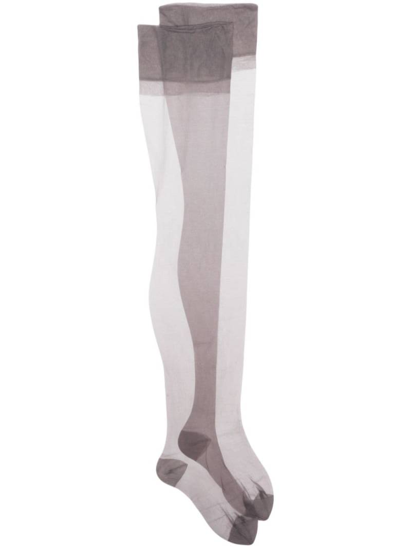 Maison Close seamless sheer stockings - Grey von Maison Close