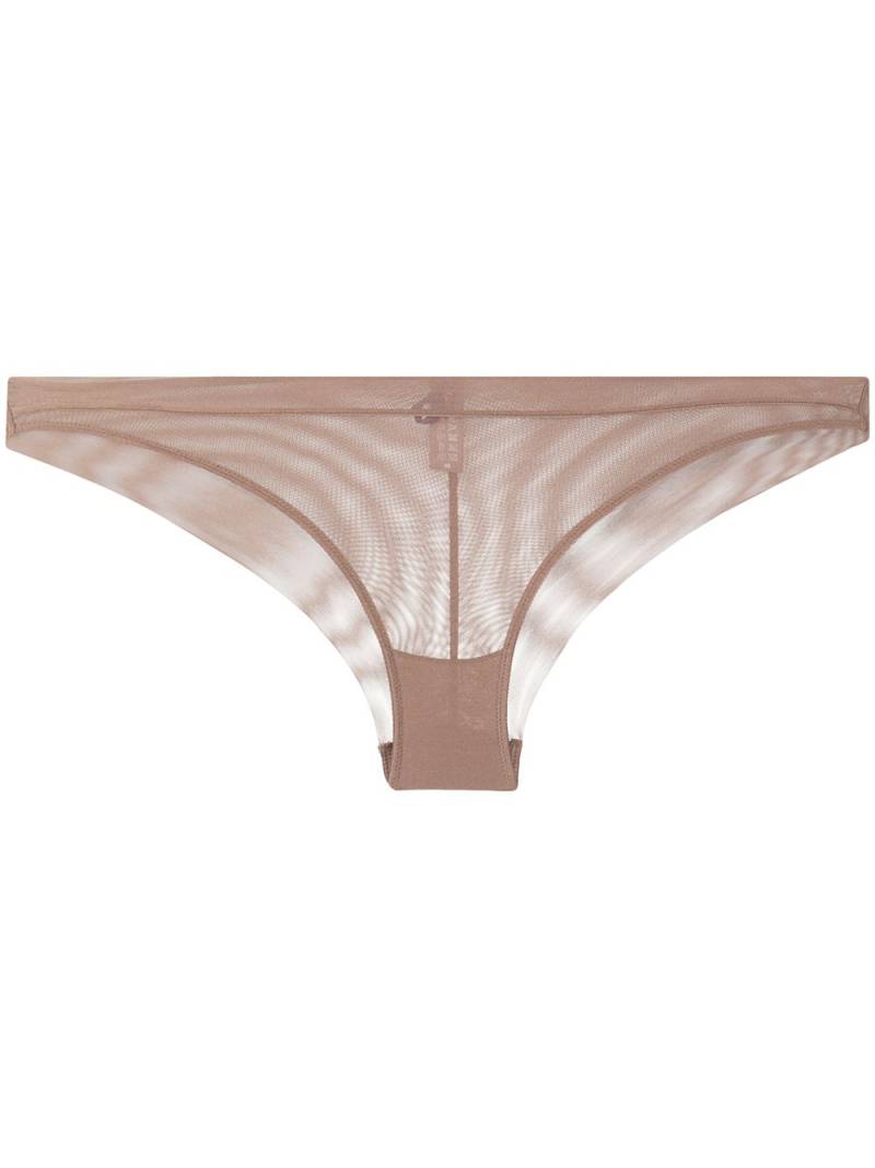 Maison Close sheer low-rise briefs - Neutrals von Maison Close