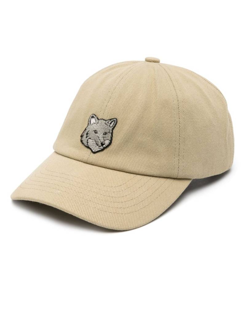 Maison Kitsuné fox-patch cotton baseball cap - Neutrals von Maison Kitsuné