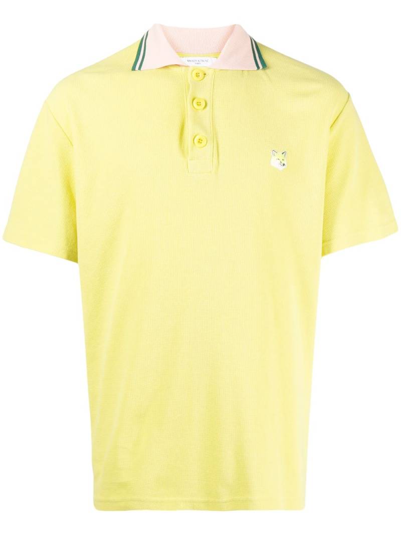 Maison Kitsuné logo-patch polo shirt - Yellow von Maison Kitsuné