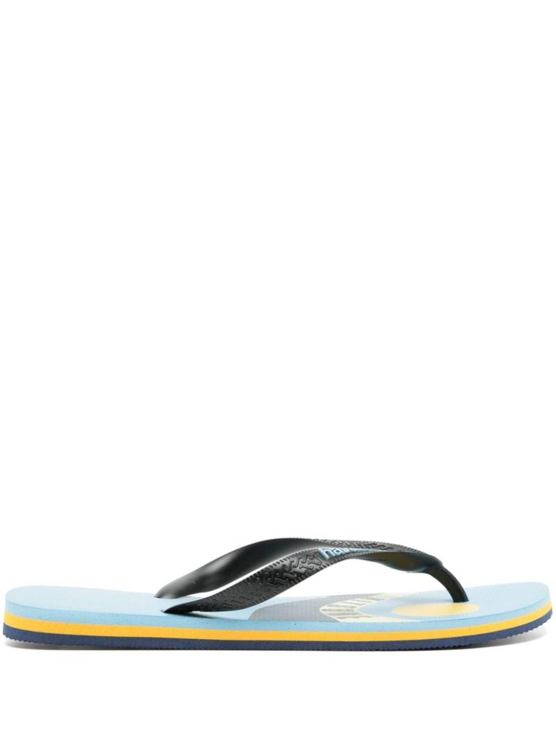 Maison Kitsuné x Havaianas logo-embossed flip flops - Blue von Maison Kitsuné