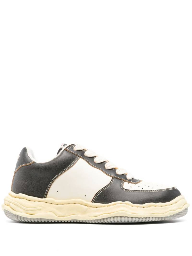 Maison MIHARA YASUHIRO Wayne panelled leather sneakers - Neutrals von Maison MIHARA YASUHIRO