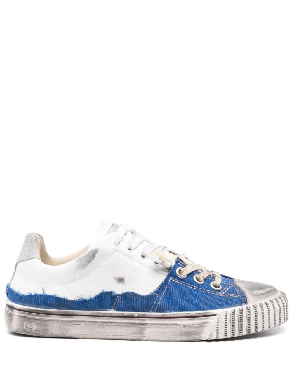 Maison Margiela New Evolution distressed sneakers - White von Maison Margiela