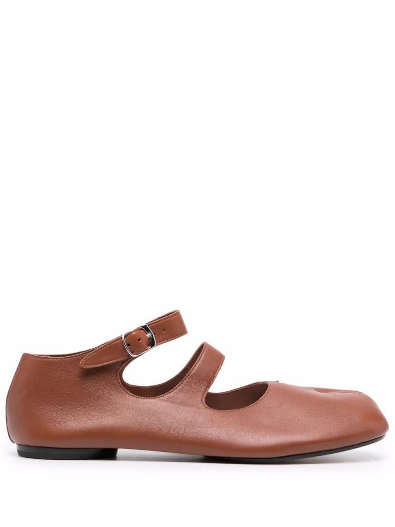 Maison Margiela Tabi leather ballerina shoes - Brown von Maison Margiela