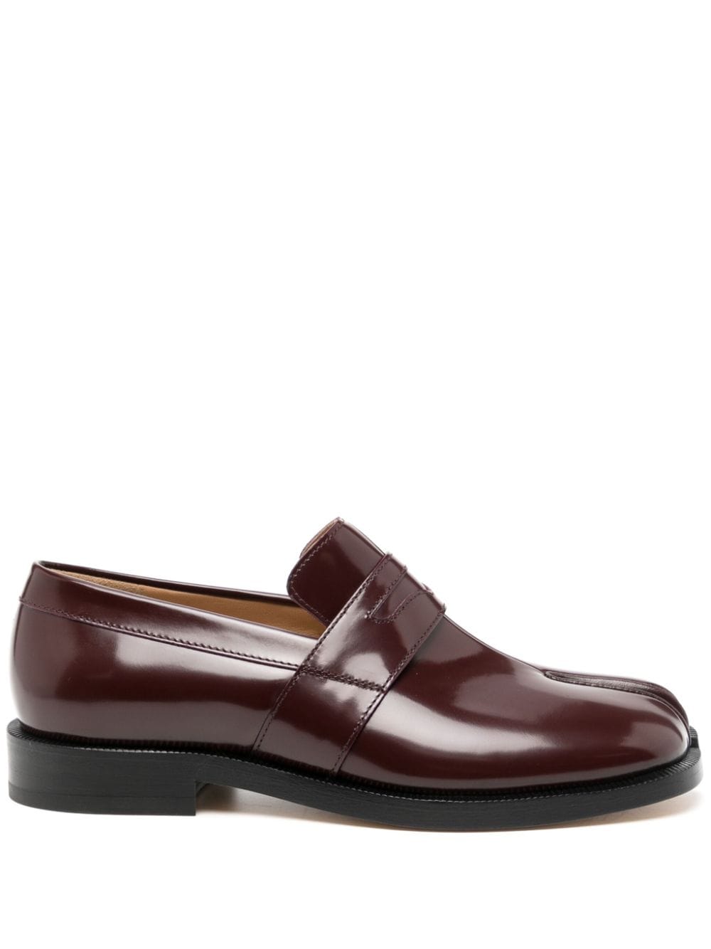 Maison Margiela Tabi leather loafers - Red von Maison Margiela