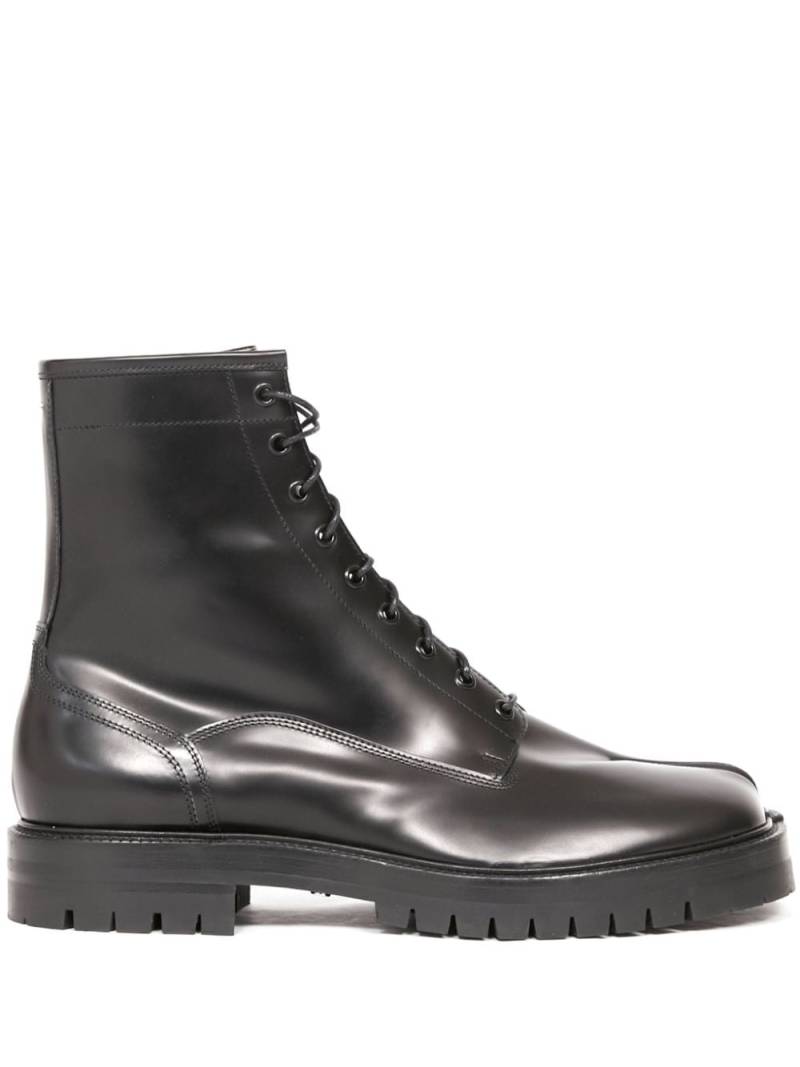 Maison Margiela Tabi split-toe lace-up boots - Black von Maison Margiela