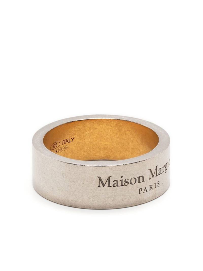 Maison Margiela logo-engraved ring - Silver von Maison Margiela