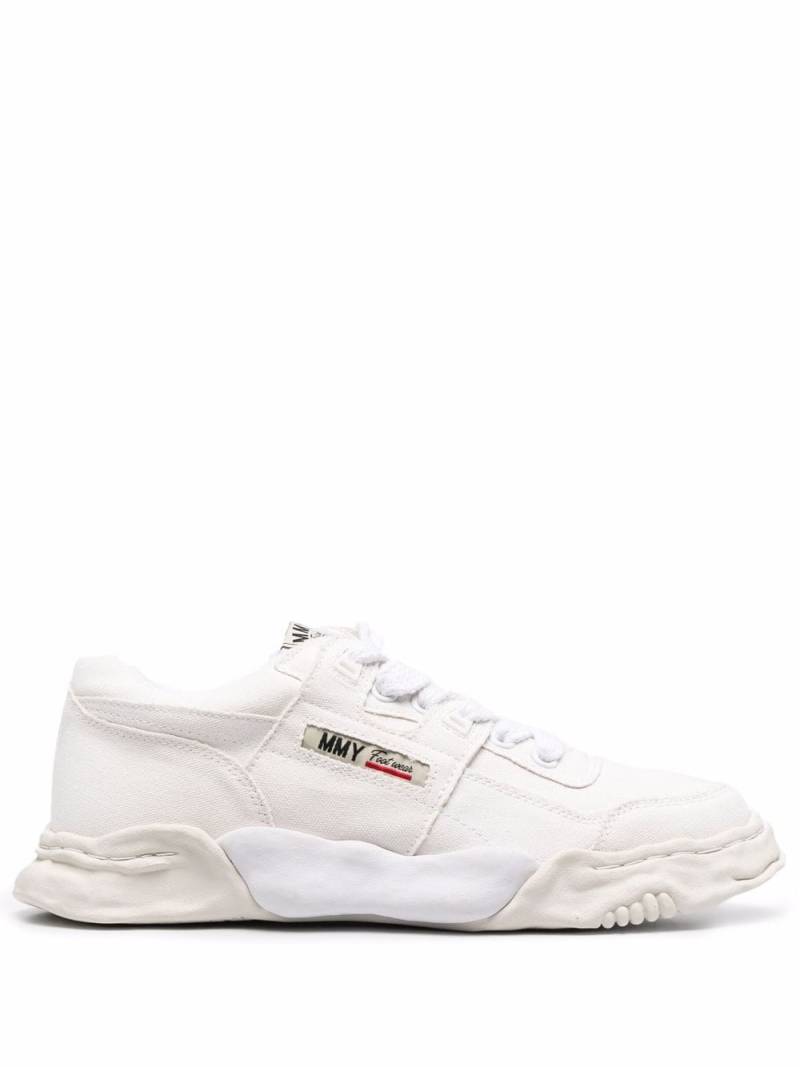 Maison MIHARA YASUHIRO lace-up low-top sneakers - White von Maison MIHARA YASUHIRO