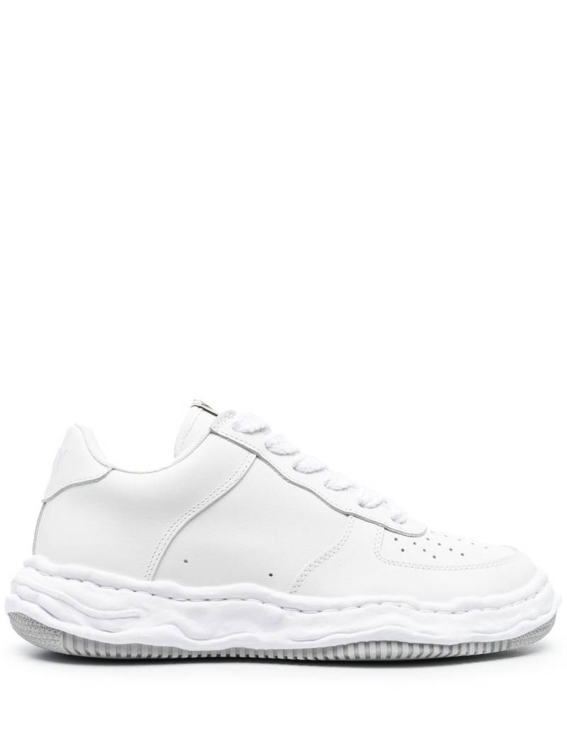 Maison MIHARA YASUHIRO perforated-detail low-top sneakers - White von Maison MIHARA YASUHIRO