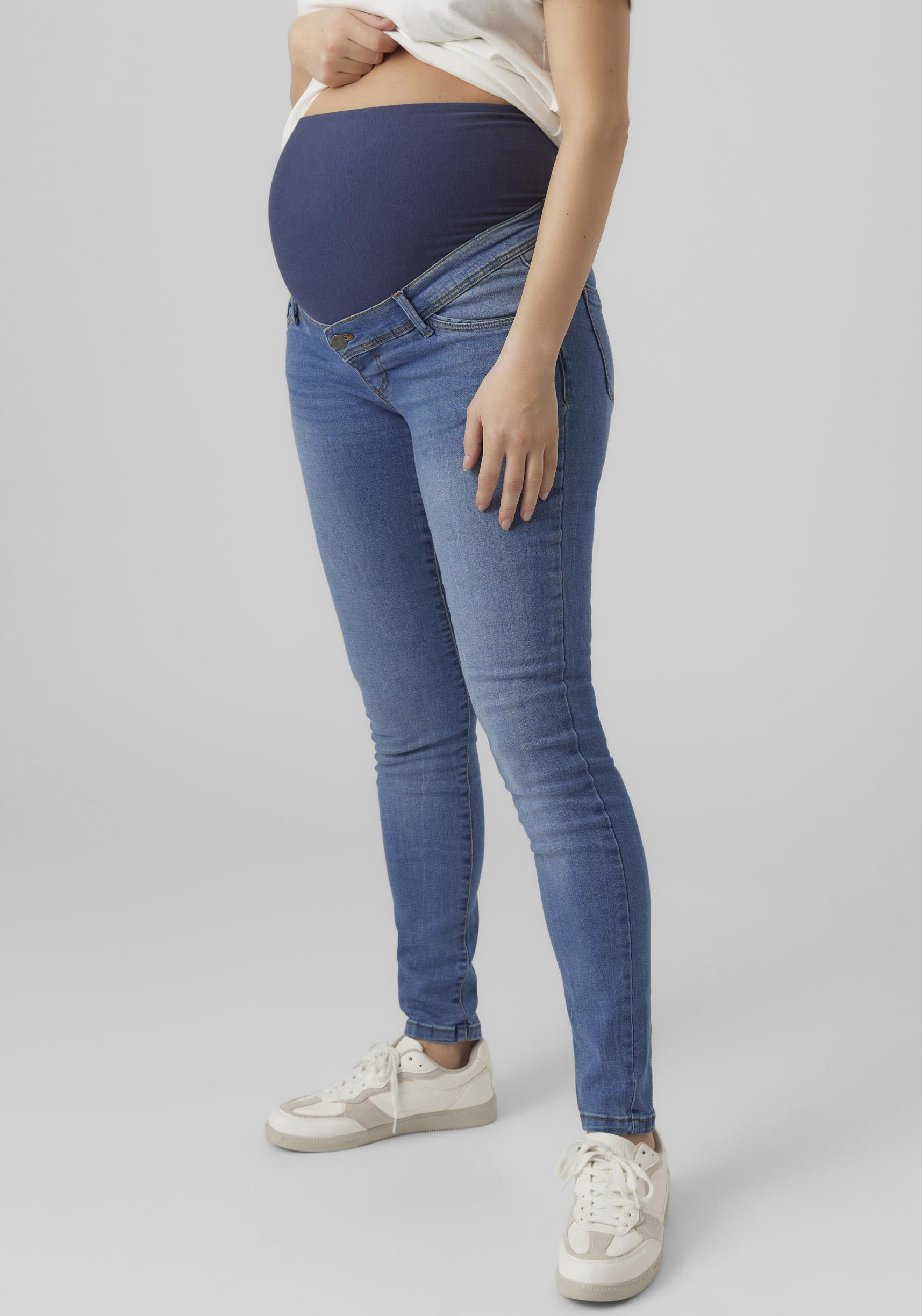 Mamalicious Umstandsjeans »MLMILA«, mit Bauchband Mamalicious Umstandsjeans »MLMILA«, mit Bauchband von Mamalicious